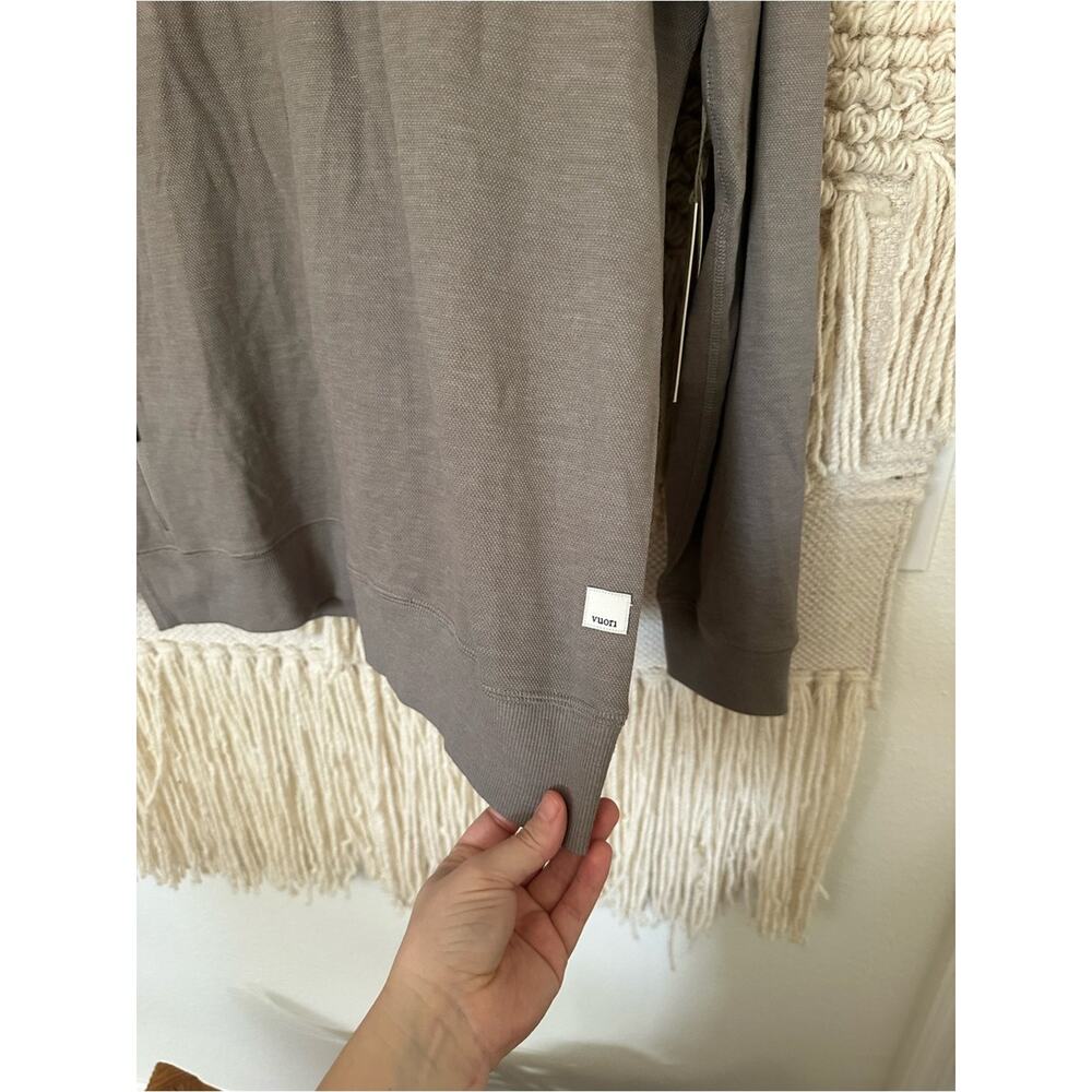 Vuori Jeffrey Pullover NWT - Picture 6 of 7